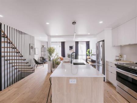 Maison de ville à louer Sainte-Foy / Sillery juillet 2026