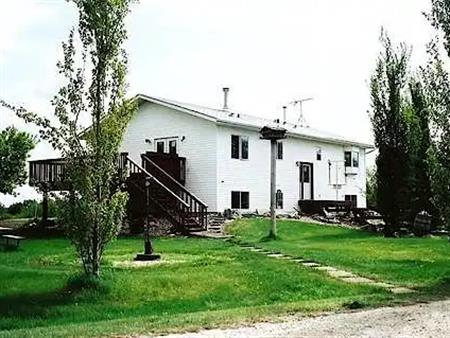 Scent Free Basement Suite on Beautiful Acreage | St. Albert