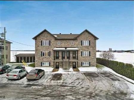 Cession de bail – GRAND 4½ à Saint-Henri-de-Lévis – 1 225 $/mois