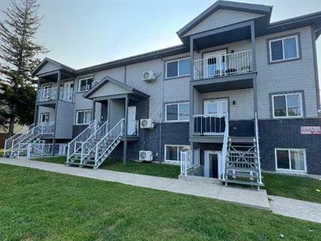 Superbe 4 ½ en promo – + Internet inclus