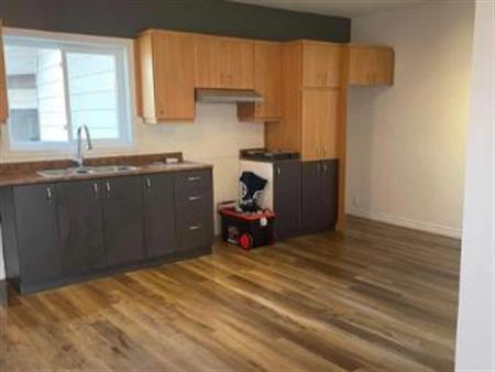 Beauharnois 5 1/2 Bas