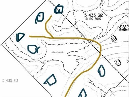 Terrain 10 acres sur ruisseau St-Donat