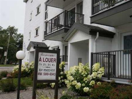 À Louer 2 1/2