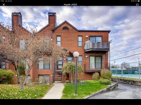 Anjou, 3 1/2 à louer libre immédiatement