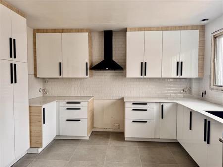 5 1/2 - Montréal (Ahuntsic) - 2 500 $/mois