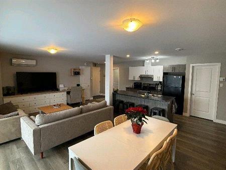 5 1/2 à louer immédiatement