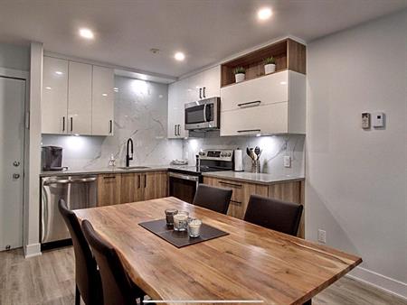 Condo a Louer - 3 1/2 - O'berge du village - Libre immédiatement