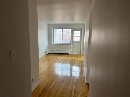 Grand 3 1/2 rénové Cote des Neiges