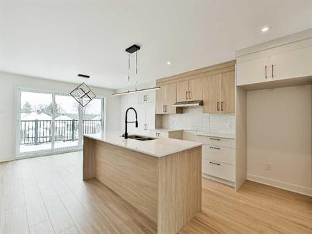 4½ neuf, Bellefeuille * 1 mois gratuit + 500$ d'épicerie *