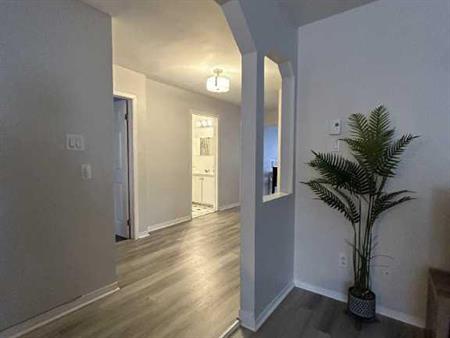 LASALLE - 5 1/2 À LOUER