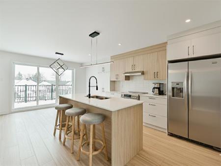 4½ neuf, Saint-Jérôme, Bellefeuille