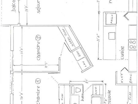 4 1/2 PAISIBLE, lumineux, rénové (LORETTEVILLE)