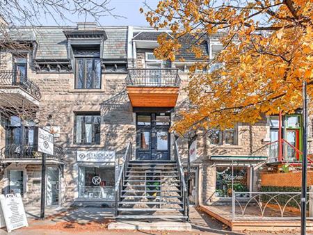 6 1/2 - Montréal (Le Plateau Mont-Royal) - 2 975 $/mois