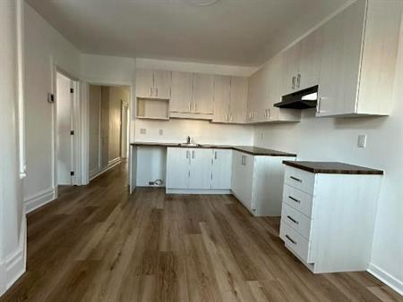 Verdun beau 6 1/2 très bien situé