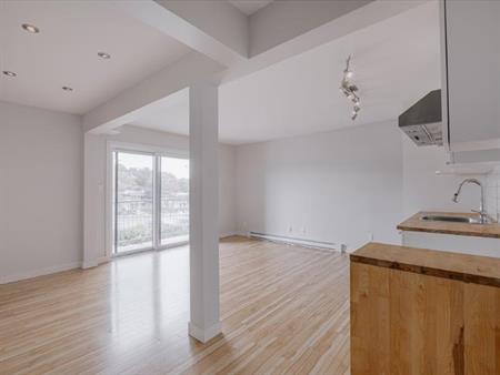 Appartement 5 ½ à louer Sainte-Foy / Sillery juillet 2026