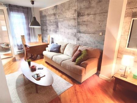 Très beau logement tout inclut metro berri