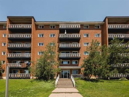 3 CH - 1 SDB - Gatineau - $1,895 /mo