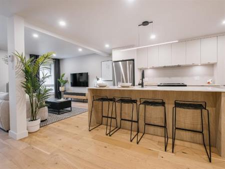 Maison de ville à louer Sainte-Foy / Sillery juillet 2026