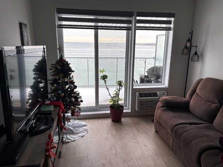 3.5 louer + Den / Beauharnois / Vue fantastique du lac St-Louis