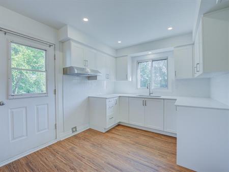 Condo 3 1/2 Nouvelle Construction / Apartment 5 1/2 New Construction