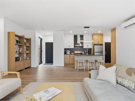 Appartement 5 1/2 Nouvelle Construction / Apartment 5 1/2 New Construction