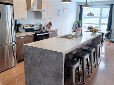 4 et demi à louer *animaux acceptés*