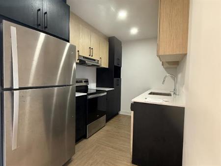 Spacieux 3 ½ à louer