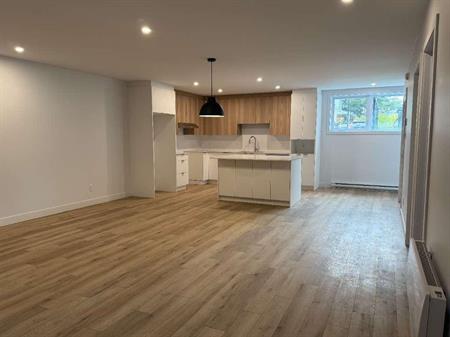 Spacieux 5 ½ à louer !