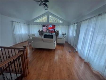 grande maison val-belair disponible 1 fevrier