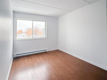 St Eustache, 4 1/2, 4.5, a louer, for rent, condo,