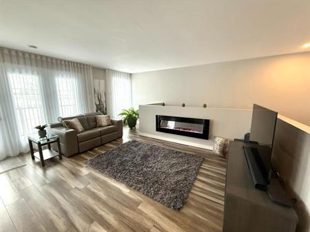 Grand 4 et demi avec garage - Notre-Dame-des-Prairies