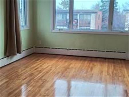 APPARTEMENT À LOUER 5 1/2 MONTREAL