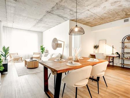 Le Kalm - 2 chambres au dernier étage - Occ. immédiate - appartement / Condo / logement à louer