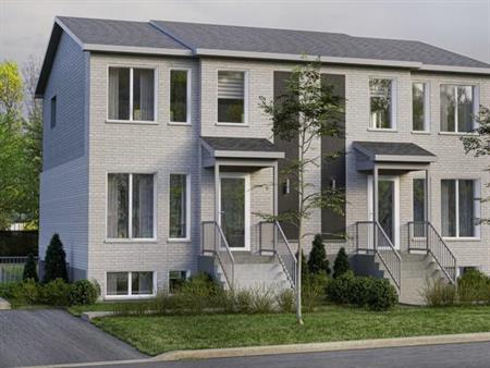 3 ½ Demi-sous-sol, proche de Grande allée / montée St-Hubert