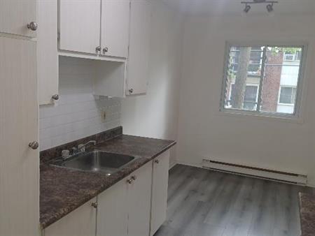 41/2 à louer à St-Jerome