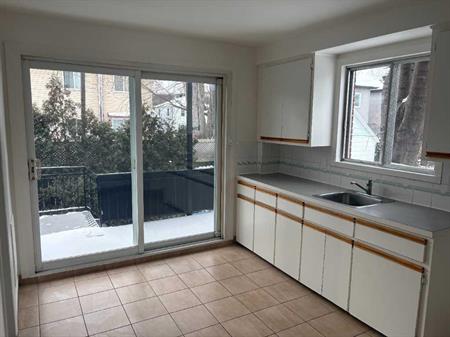 Grand 3 1/2 à louer Longueuil - Jardins de la Collectivité