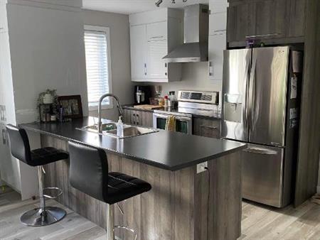 Logement 6-1/2 rez-de-chaussé - 1er JUILLET 2026