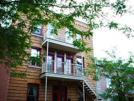 Superbe 3 ½ meublé tout inclus à louer – Ville-Émard (Sud-Ouest)