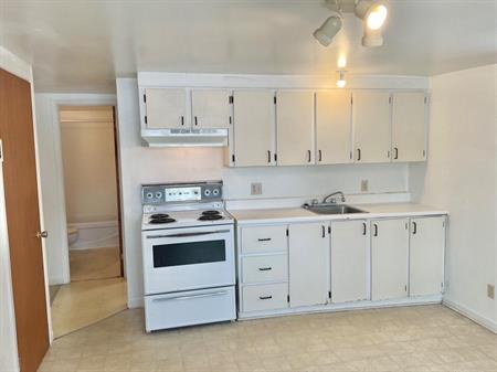 4 1/2 à L’Islet-sur-mer, libre immédiatement.