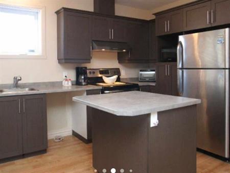 3 1/2 dispo MAINTENANT ou JUILLET, Acenseur PRIVÉ