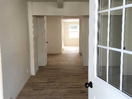 Grand 5½ sur deux étages – Cour - Garage à Salaberry-de-Valleyfield