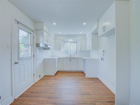 Condo 3 1/2 Nouvelle Construction / Apartment 5 1/2 New Construction