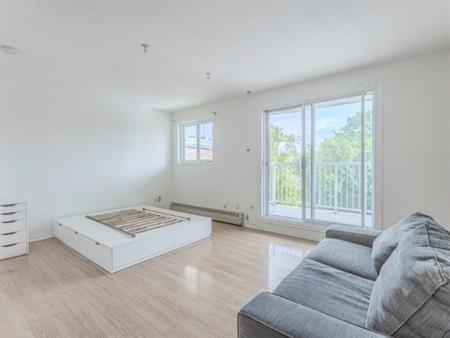 Appartement 2 ½ à louer Neufchâtel / Lebourgneuf mars 2026