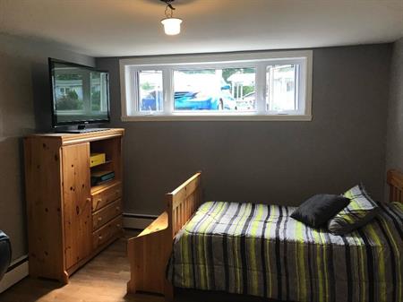 Chambre à louer pour étudiants du centre de formation Professionnelle Qualitech à 4 minutes de marche