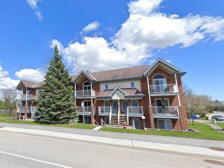 1 CH - 1 SDB - Gatineau - $1,250 /mo