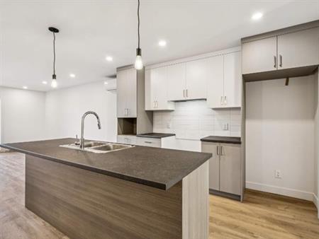 3 CH - 1 SDB - Salaberry-de-Valleyfield - $1,425 /mo