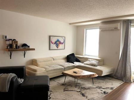 Logement 4 1/2 - 2 chambres - 3530 Chemin Saint-Louis Juillet