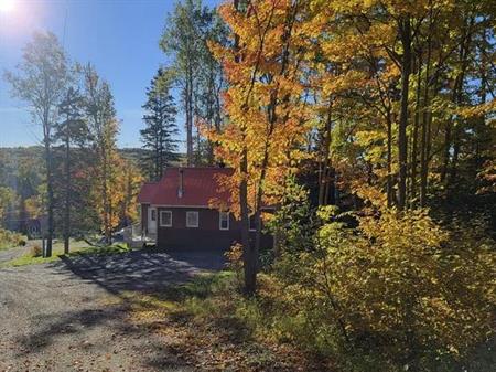 2 CH - 1 SDB - Saint-Honoré-de-Témiscouata - $2,700 /mo