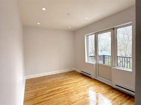 4 1/2 - Montréal (Ahuntsic) - 1 550 $/mois