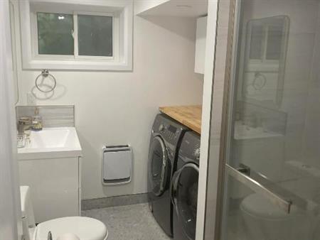 Chambre meublée avec accès direct – Tout compris – Maison avec piscine